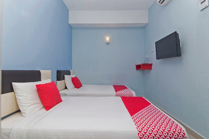 Oyo 220 Hotel Sri Maluri Куала-Лумпур Экстерьер фото